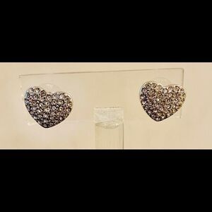 NEW Silver Rhinestone Heart Stud Earrings